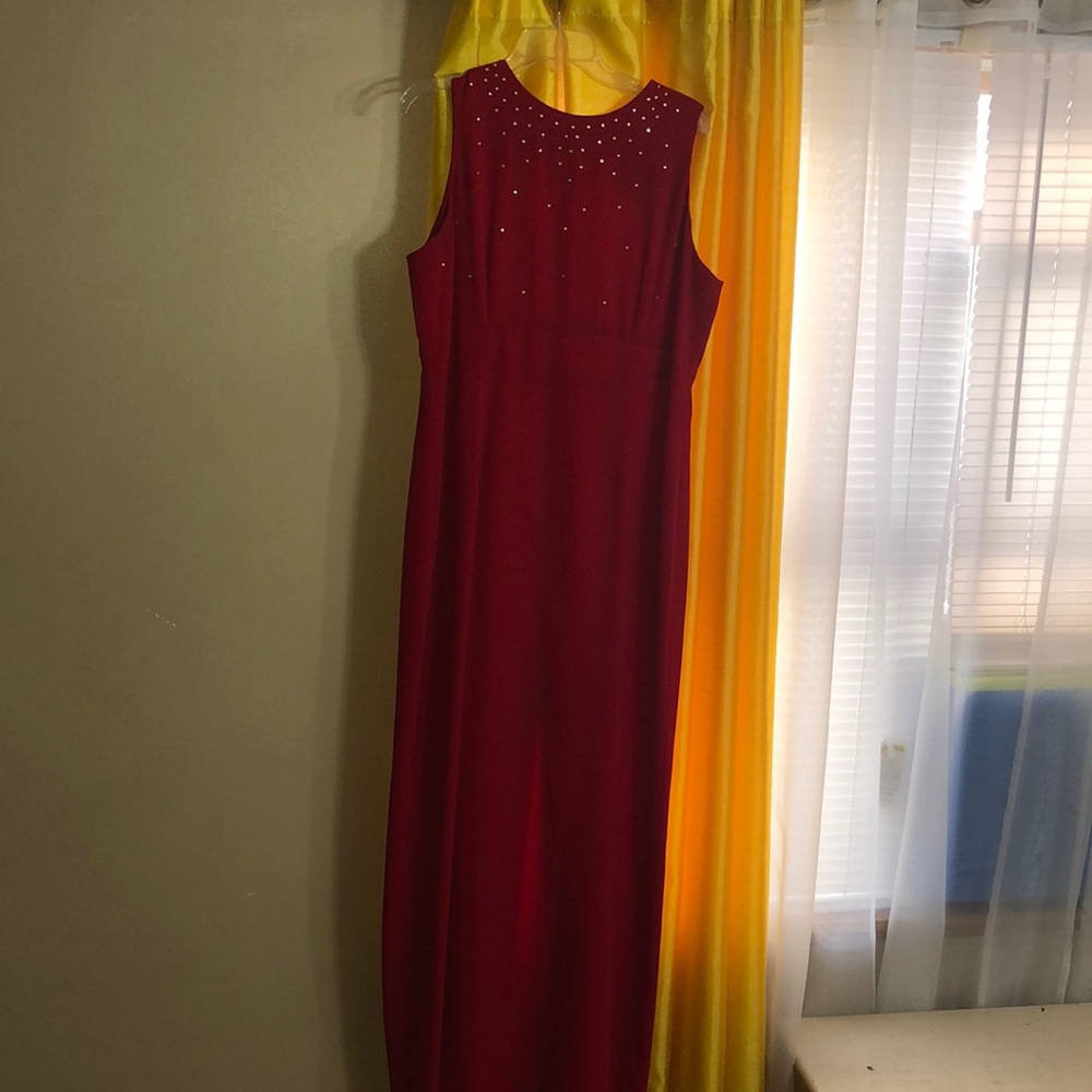 Evan-Picone Dress